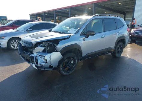 2025 Subaru Forester Wilderness z USA, uszkodzony, nr VIN JF2SKAJC9SH403420